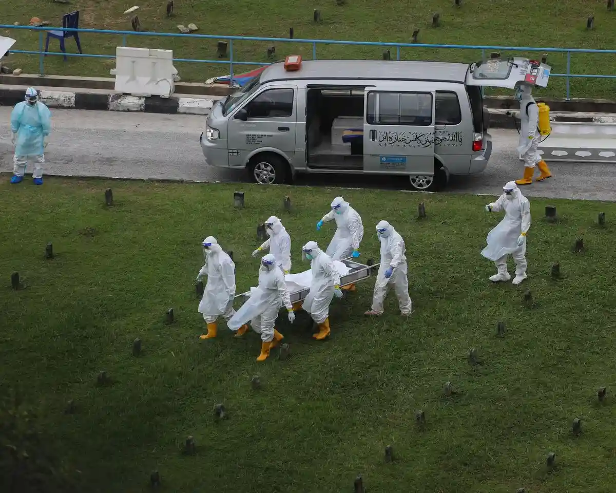 В КНДР первые случаи смерти от коронавируса. Фото: Omar Elsharawy / unsplash.com