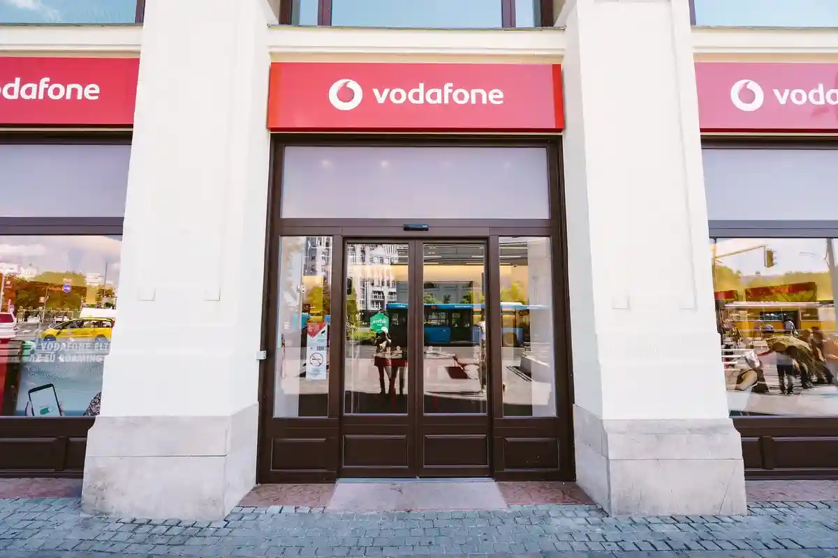 Компания из Абу-Даби купила акции Vodafone.