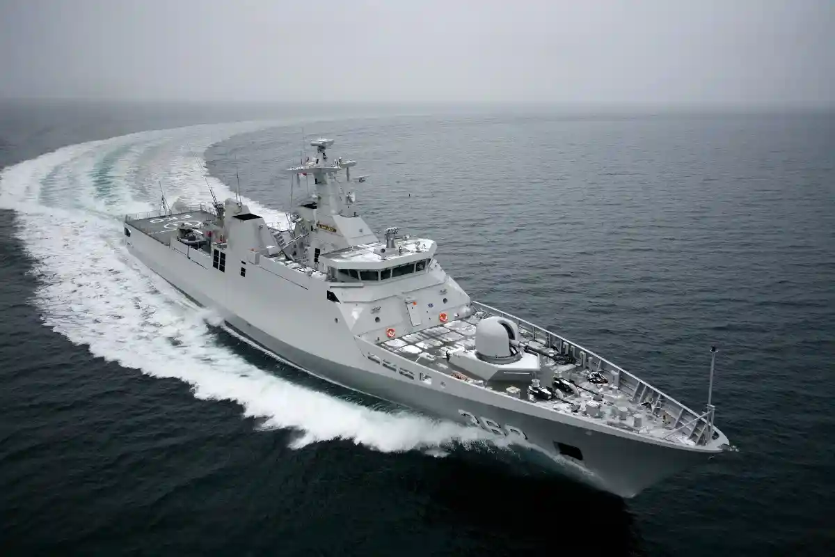 ВМС Индонезии просят 375 тысяч долларов за освобождение танкера