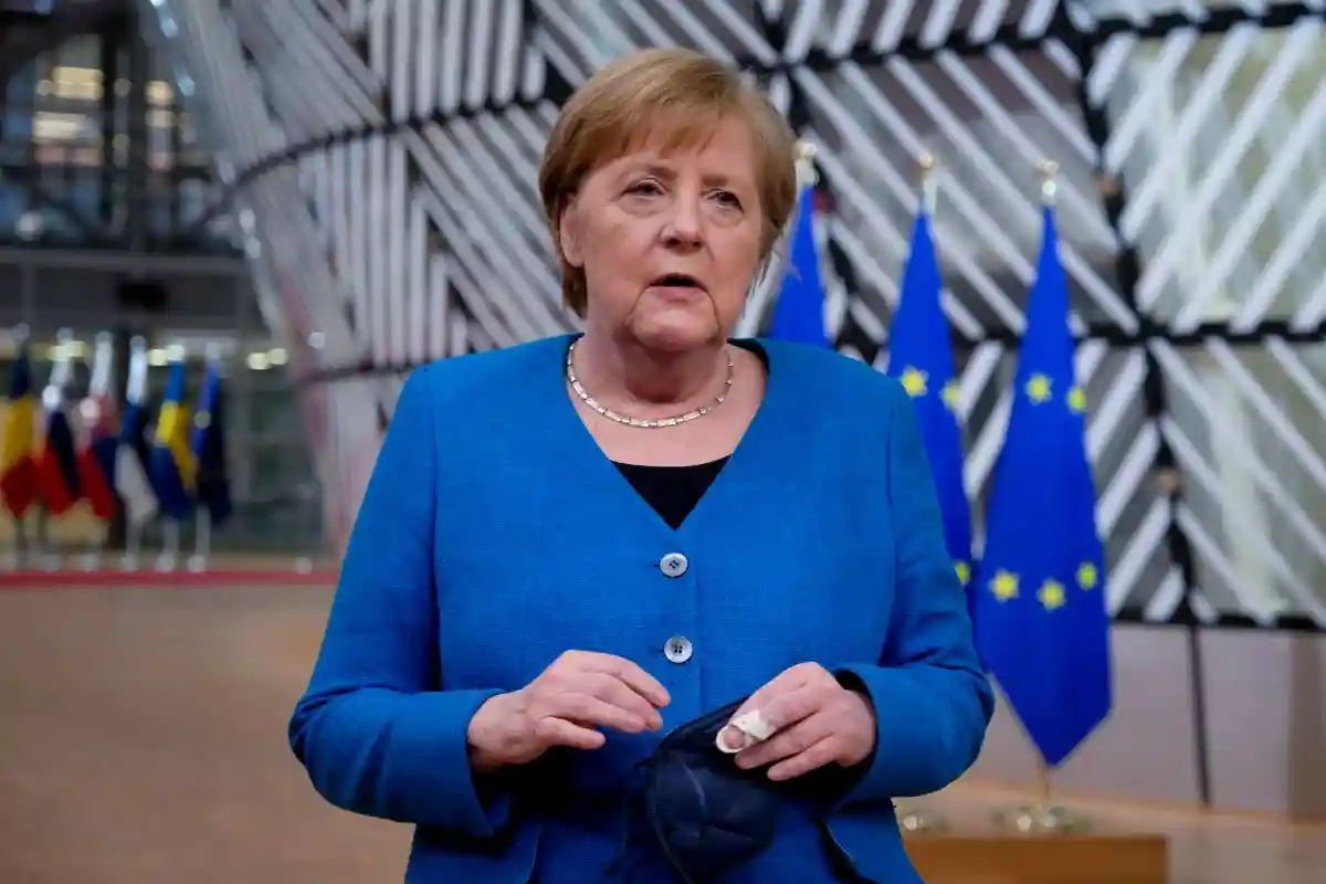 Ангела Меркель объяснила, почему у нее были приступы дрожи. Фото: Alexandros Michailidis / shutterstock.com