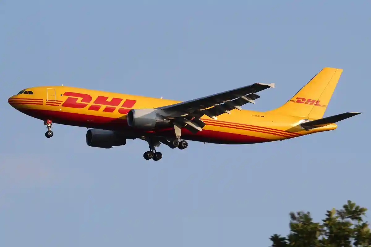 Самолет DHL. Фото: Juke Schweizer / wikimedia.org