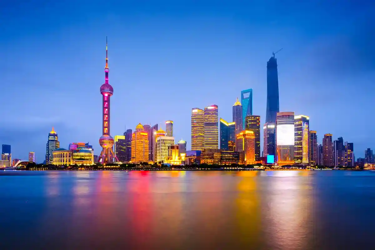 Экономика Китая восстанавливается после частичного снятия ограничений. Фото: Sean Pavone / Shutterstock.com