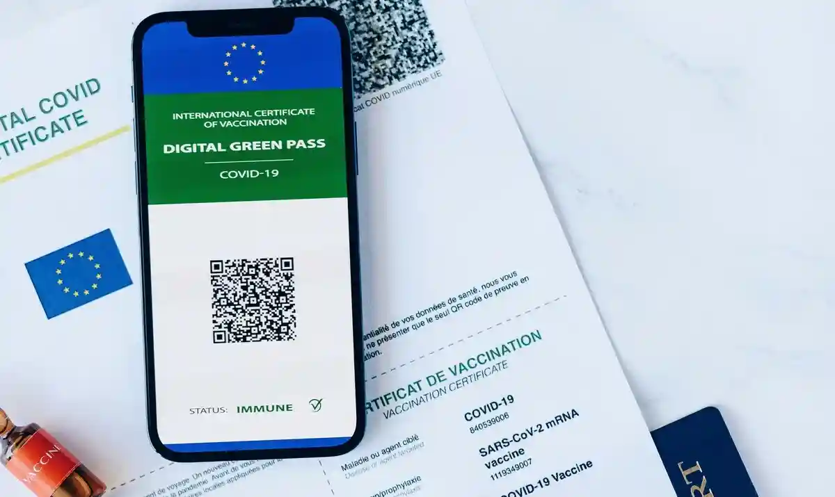 ЕС продлевает действие проездных сертификатов