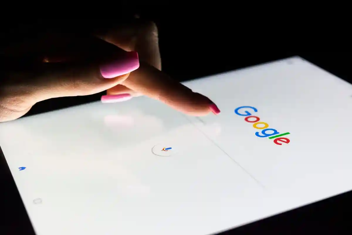 Google выплатит рекордную сумму за дискриминацию женщин