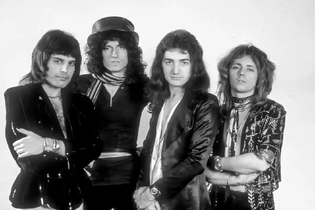 Громкая премьера: группа Queen выпустит неизвестную песню Фредди Меркьюри