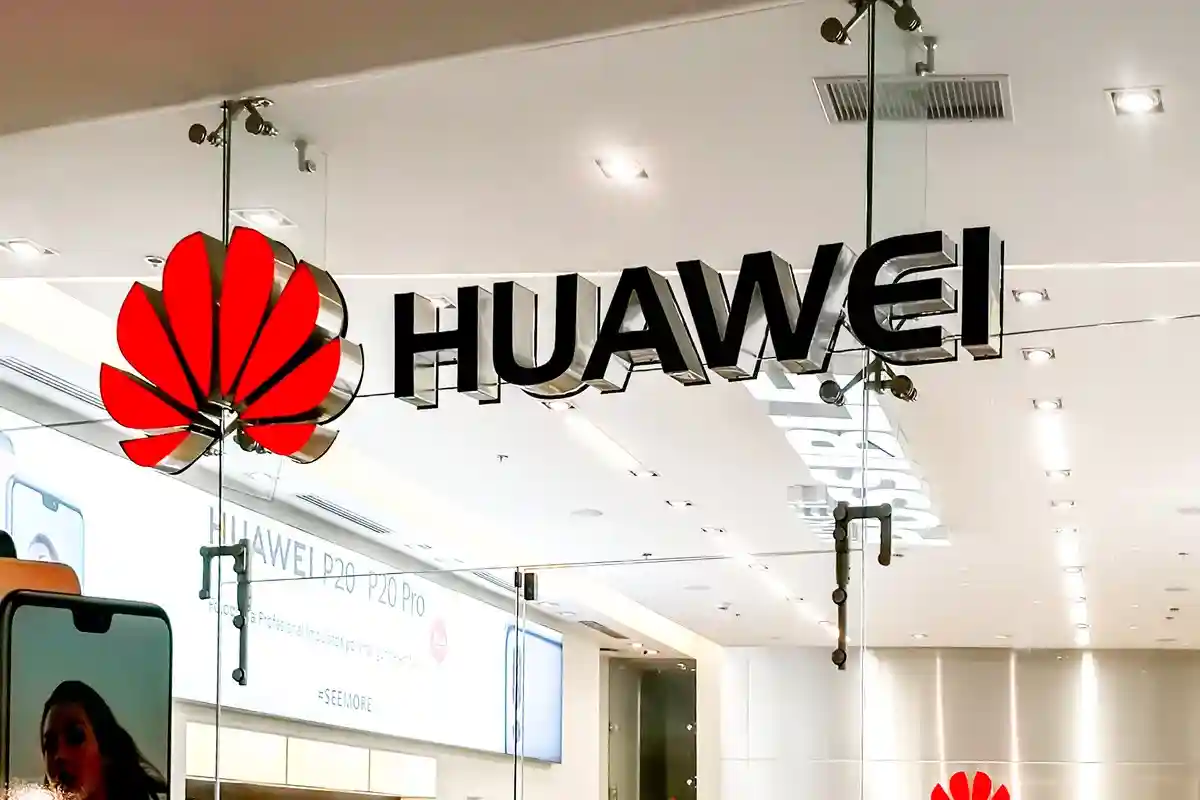 В России закрываются магазины Huawei