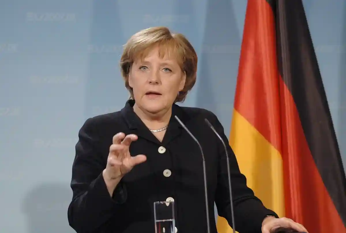 Ангела Меркель заявила, что не хочет влиять на политику как экс-канцлер. Фото: 360b / shutterstock.com