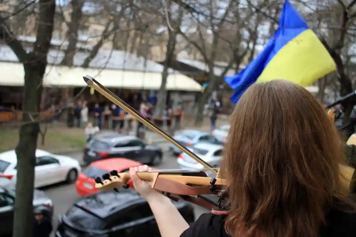 В Украине запретили российскую музыку. Фото: VyacheslavOnishchenko / shutterstock.com