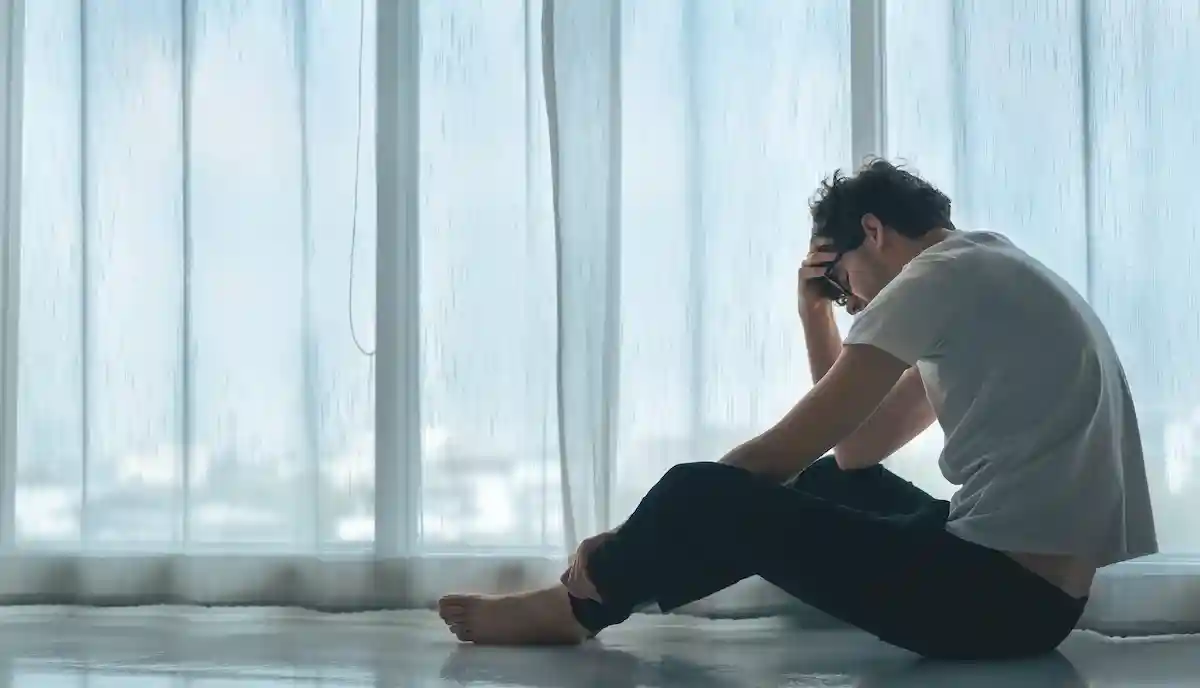 Мужская депрессия представляет серьезную опасность. Фото: Chanintorn.v / shutterstock.com