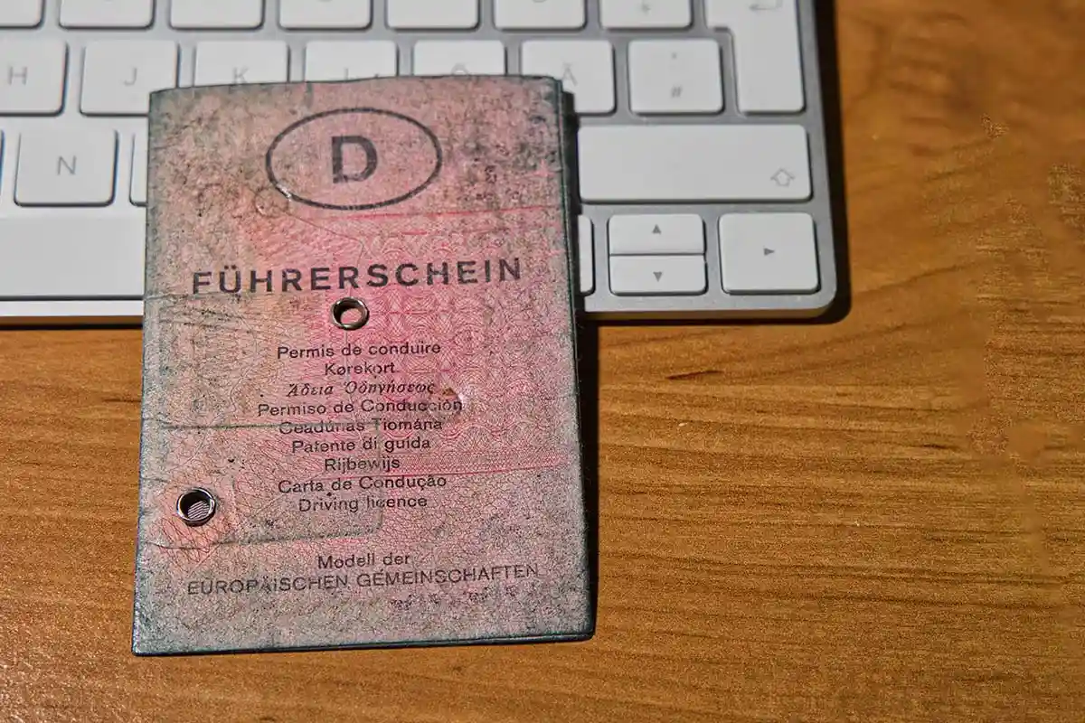 Приближается окончание срока замены водительских прав в Германии. Фото: shutterstock.com