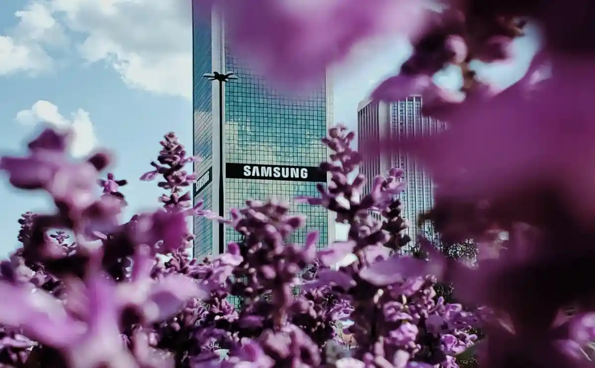 Samsung покупает немецкую компанию и увольняет сотрудников. Фото: Valentyn Chernetskyi/Unsplash.com