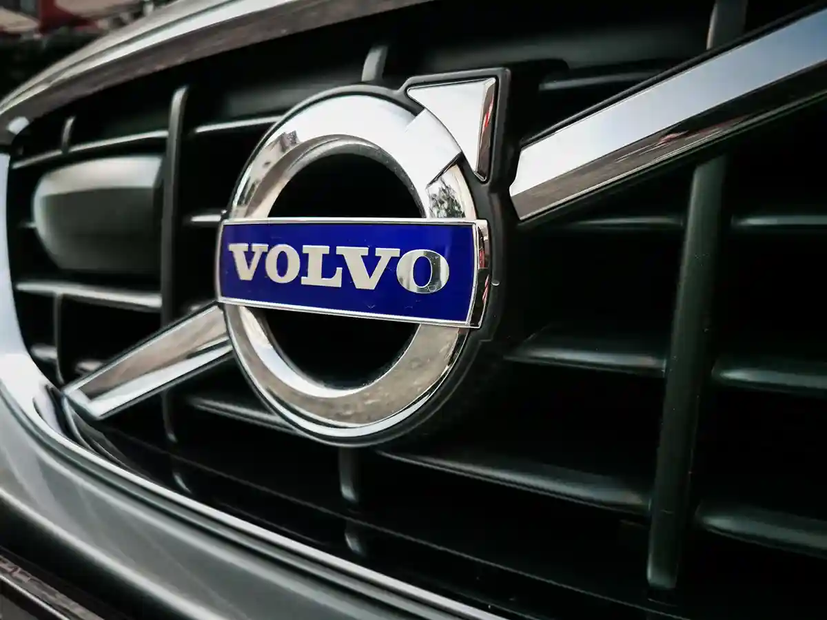 Шведская компания Volvo