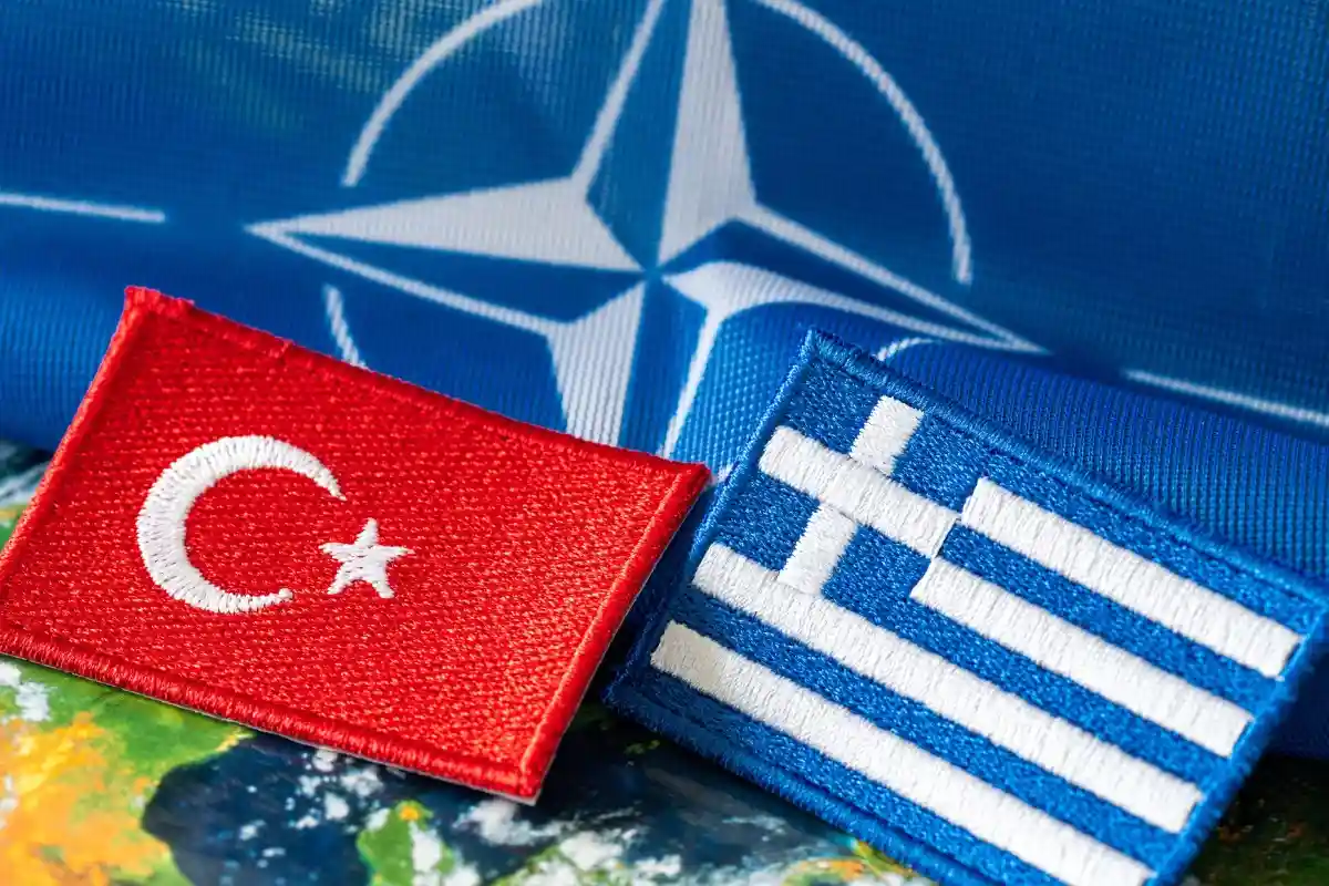 Турция отказалась от трёхсторонних переговоров с Финляндией и Швецией. Фото: Andrzej Rostek / Shutterstock.com