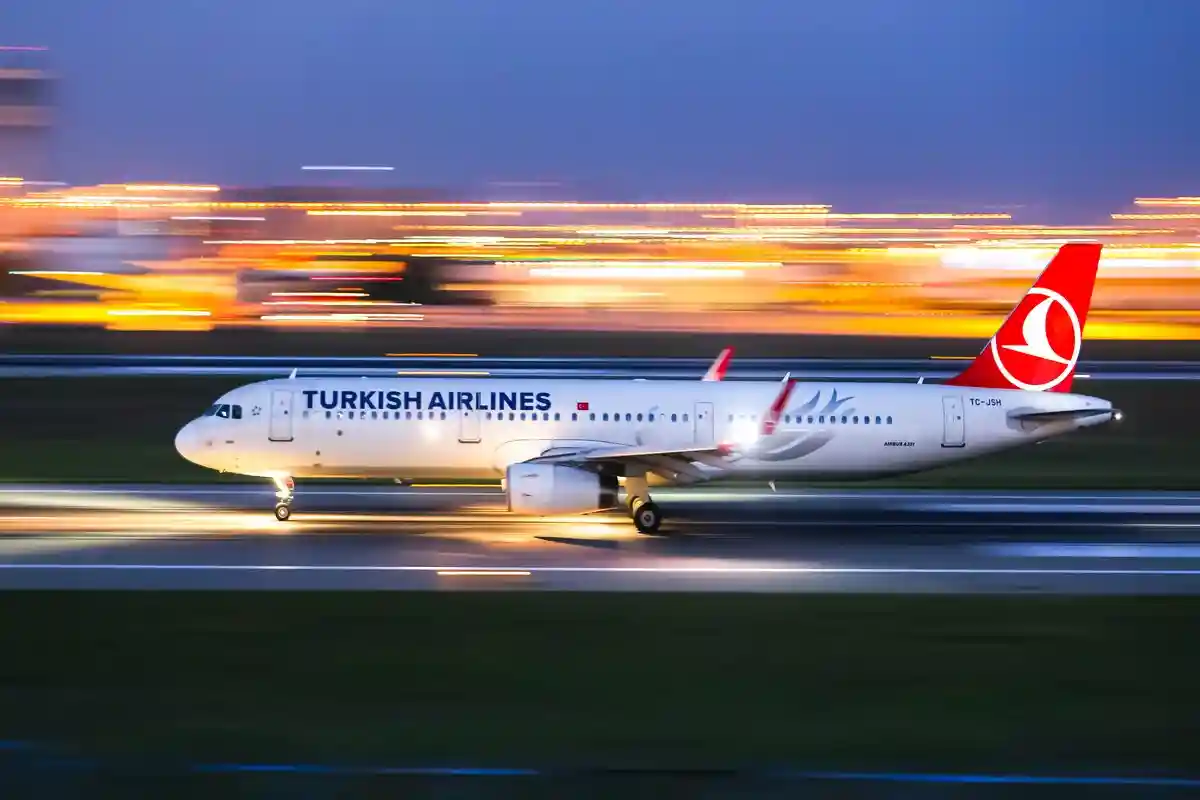 Turkish Airlines сменит название. Фото: EvrenKalinbacak / shutterstock.com