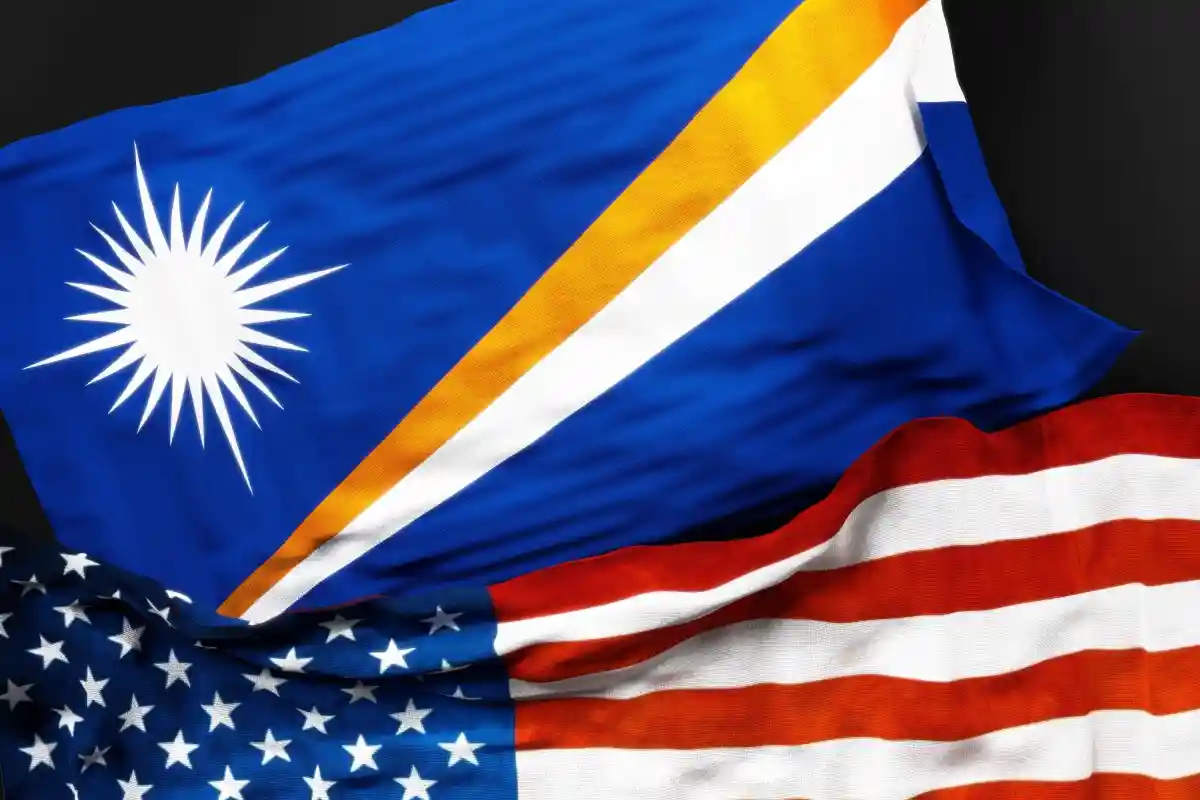 США и Маршалловы Острова пытаются договориться об экономической помощи. Фото: GoodIdeas / Shutterstock.com