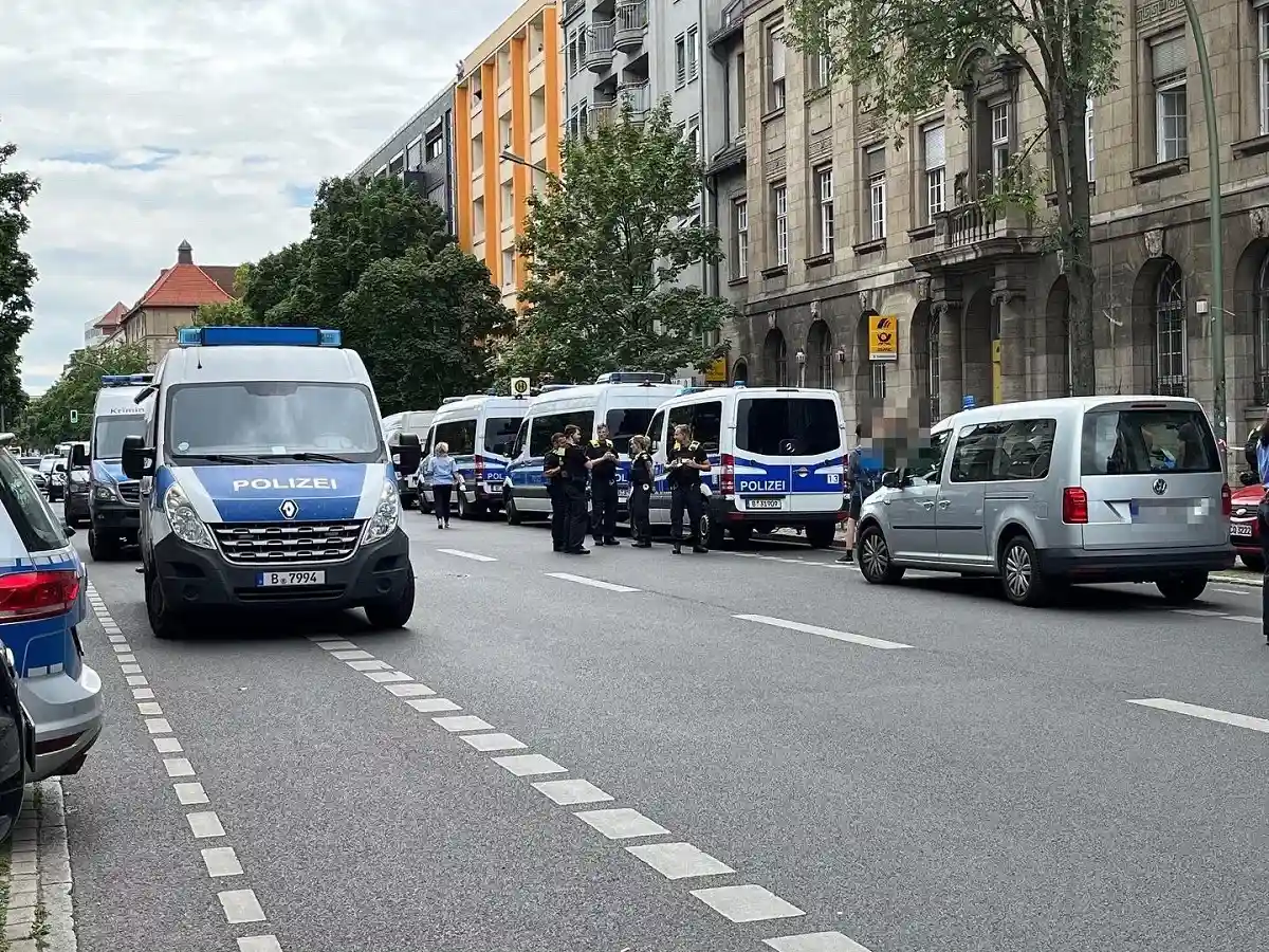 В Берлине произошло нападение на инкассаторскую машину