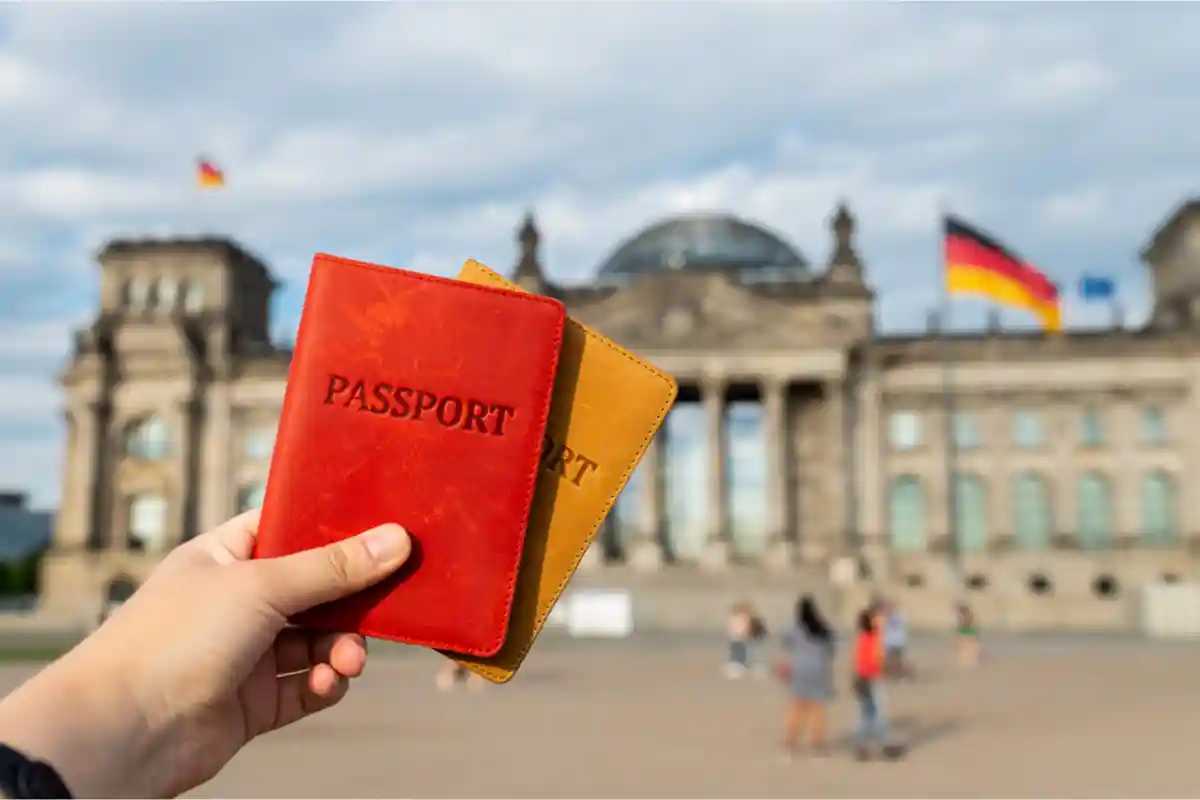Уехать из России в Германию: как подать документы