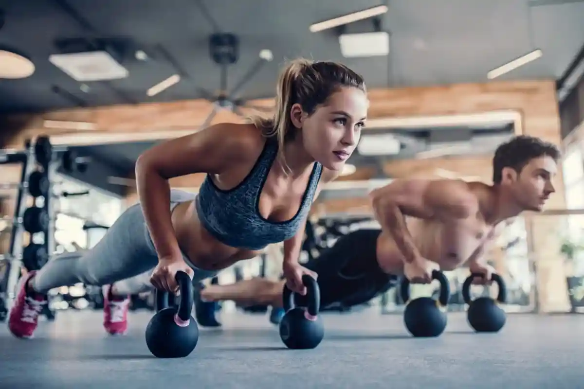 Мужчины и женщины: когда заниматься спортом, чтобы похудеть и нарастить мышечную массу?