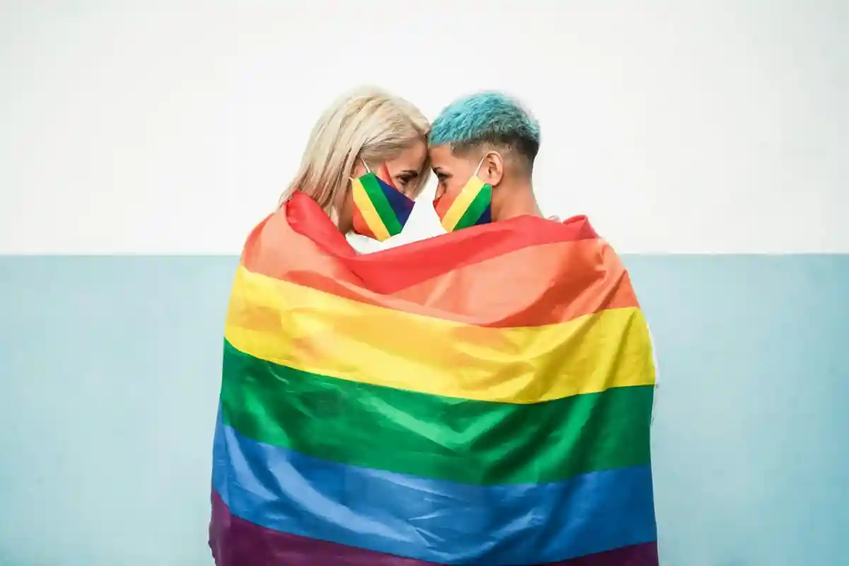 Дискриминация представителей ЛГБТИКA в Германии. Фото: DisobeyArt / Shutterstock.com