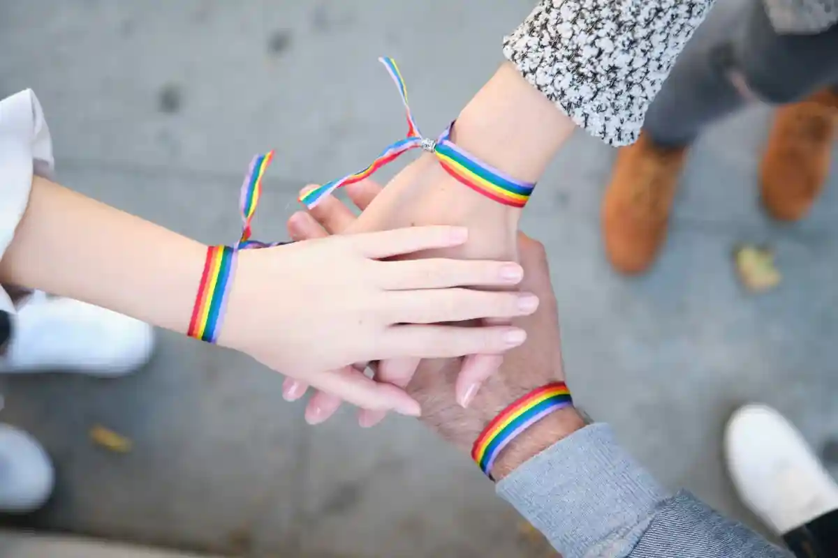 Дискриминация представителей ЛГБТИКA в Германии. Фото: Ladanifer / Shutterstock.com