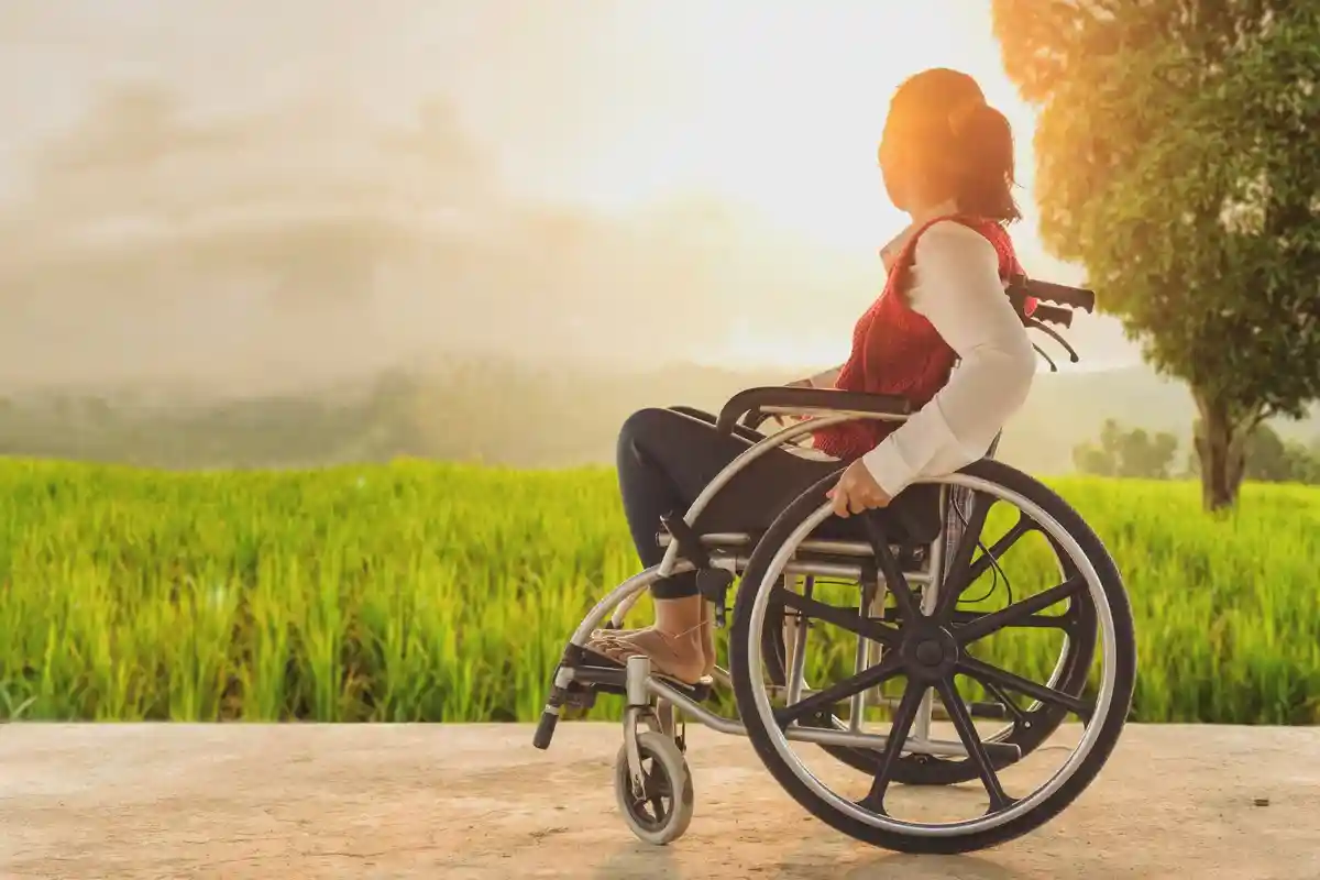 Дополнительный отпуск в случае тяжелой инвалидности. Фото: HTWE / Shutterstock.com