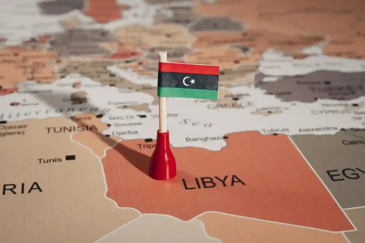 Протестующие в Ливии подожгли парламент страны в Тобруке