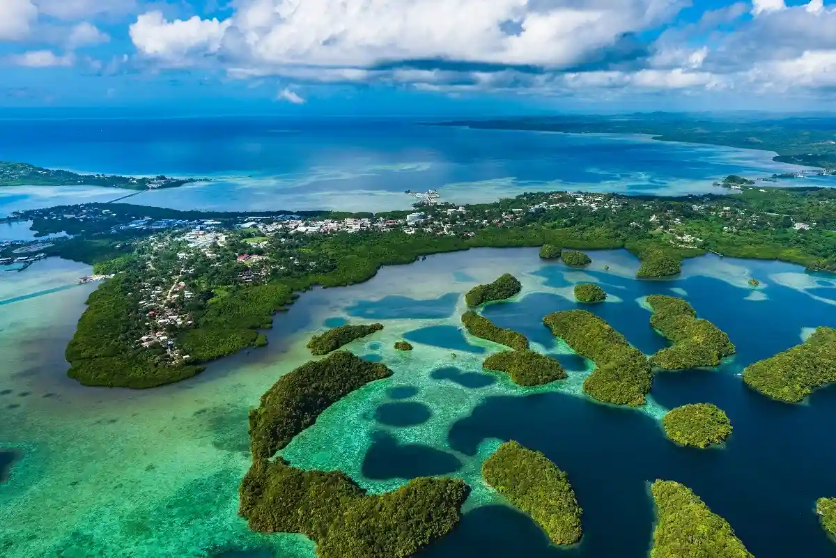 Аналена Бербок посетила Палау. Это государство может полностью уйти под воду из-за изменений климата.