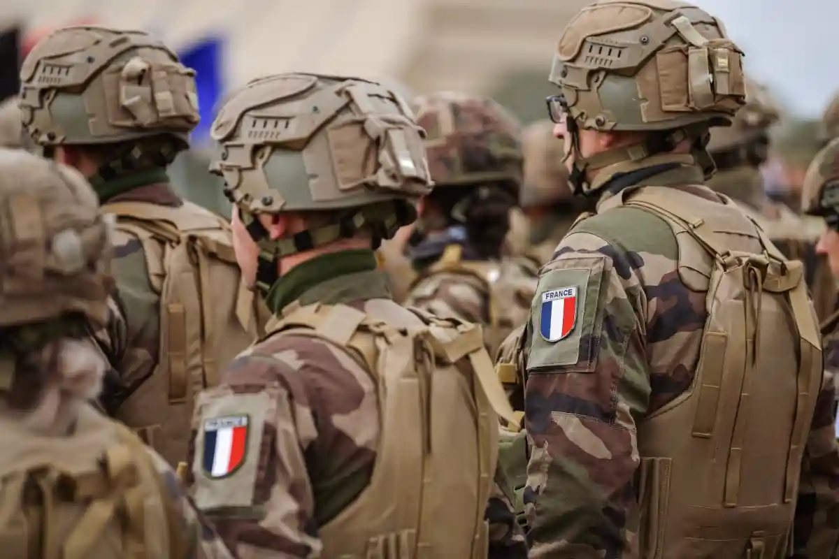Франция поможет Бенину бороться с боевиками. Фото: Dragos Asaftei / Shutterstock.com