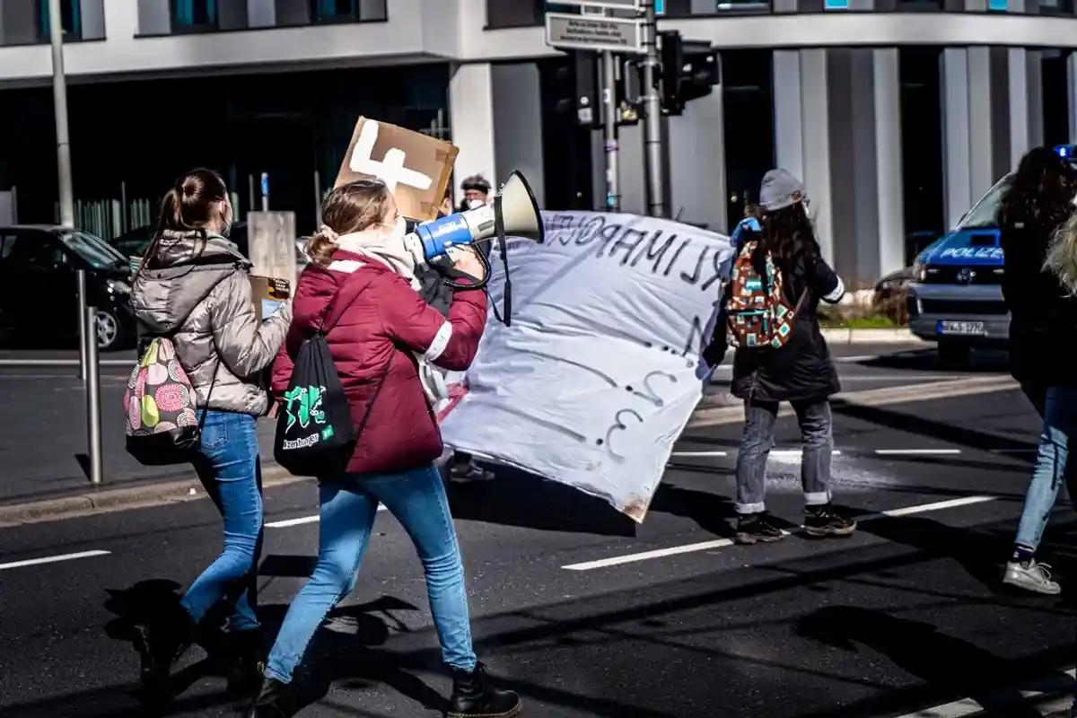 Блокирование дорог активистами в Германии