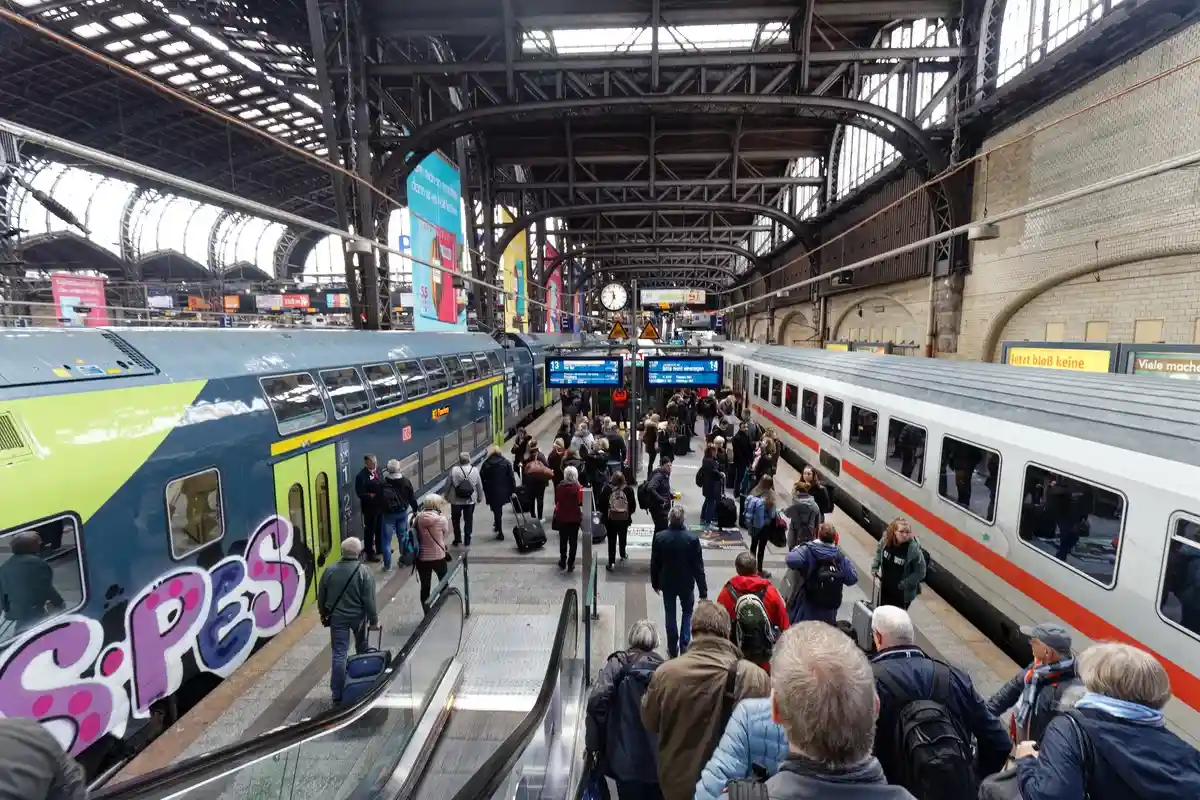 «Дешевый билет — ошибка»: немцы жалуются на хаос в поездах