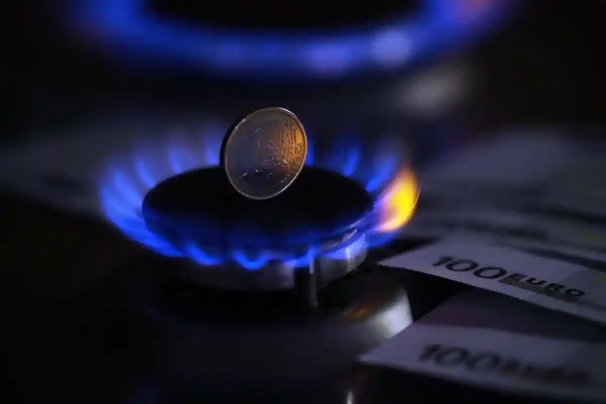 Среднестатистическая семья Германии теперь будет платить за годовое потребление газа на 2363 евро больше, чем в прошлом году. Фото: alexkich / Shutterstock.com