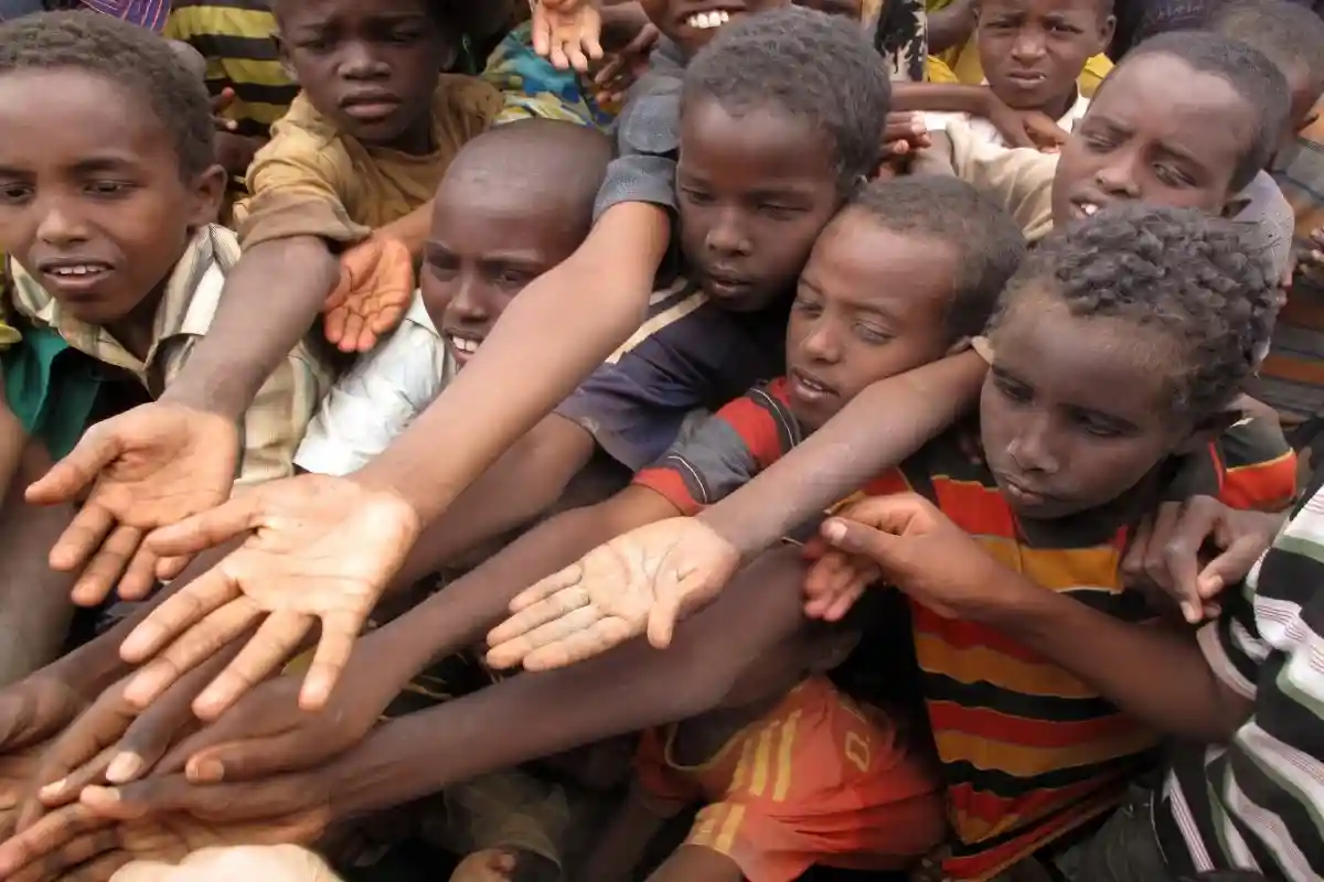 200 детей в Сомали умерли от недоедания с января. Фото: Sadik Gulec / shutterstock.com