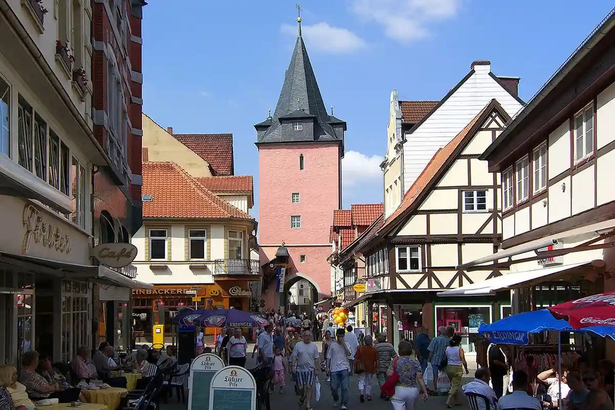Сегодня Хельмштедт ведет жизнь обычного провинциального городка Нижней Саксонии, а сохранившиеся несмотря на перипетии истории достопримечательности привлекают с каждым годом всё большее количество туристов. Фото Wikimedia