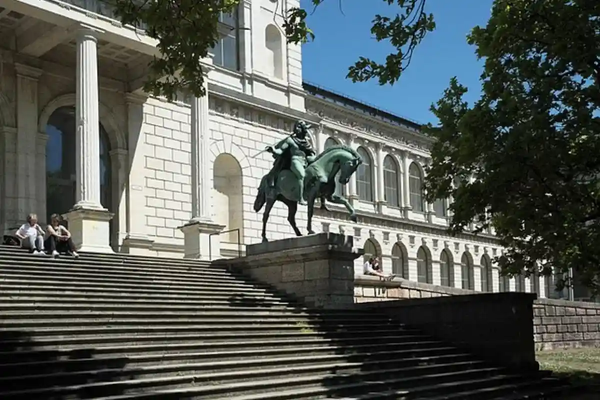 Akademie der Bildenden Künste München. Фото: GFreihalter / wikimedia.org