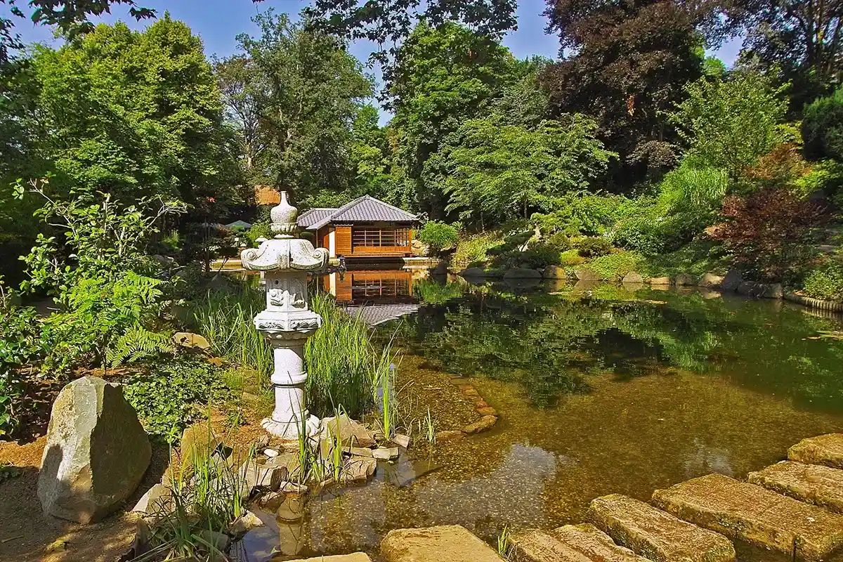 Удивительная красота японского сада. Фото: kaiserslautern.de