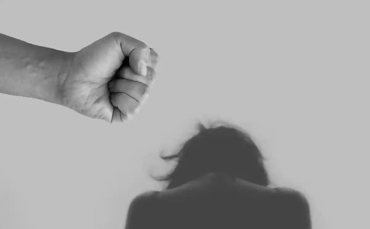 Новый секс-скандал в правительстве Великобритании: Крис Пинчер обвиняется в домогательстве двух мужчин в частном клубе. Фото: Tumisu, please consider ☕ Thank you! / Pixabay.com
