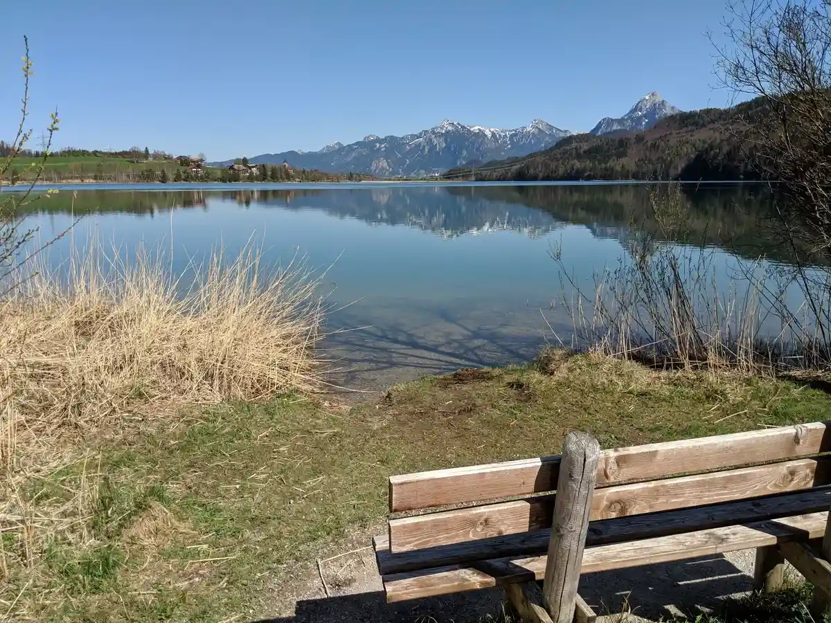 Уровень воды в озере Зенфтенберг снижается. Фото: Juergen Brand / Shutterstock.com