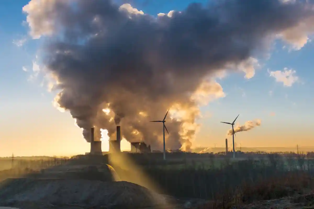 Проблемы в угольной энергетике. Фото: Ralf M / Shutterstock.com