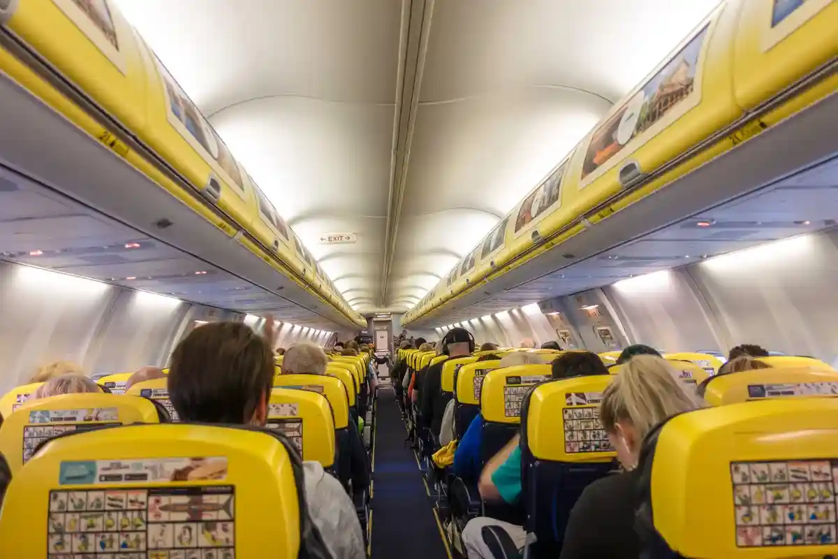 Уровень загруженности самолетов Ryanair значительно увеличился. Фото: Veja / Shutterstock.com