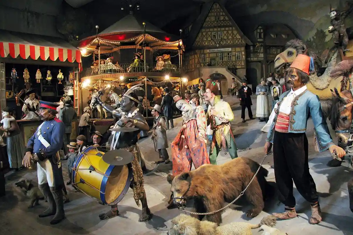 Экспозиция «Тюрингская ярмарка» в музее игрушек. Фото Wikimedia
