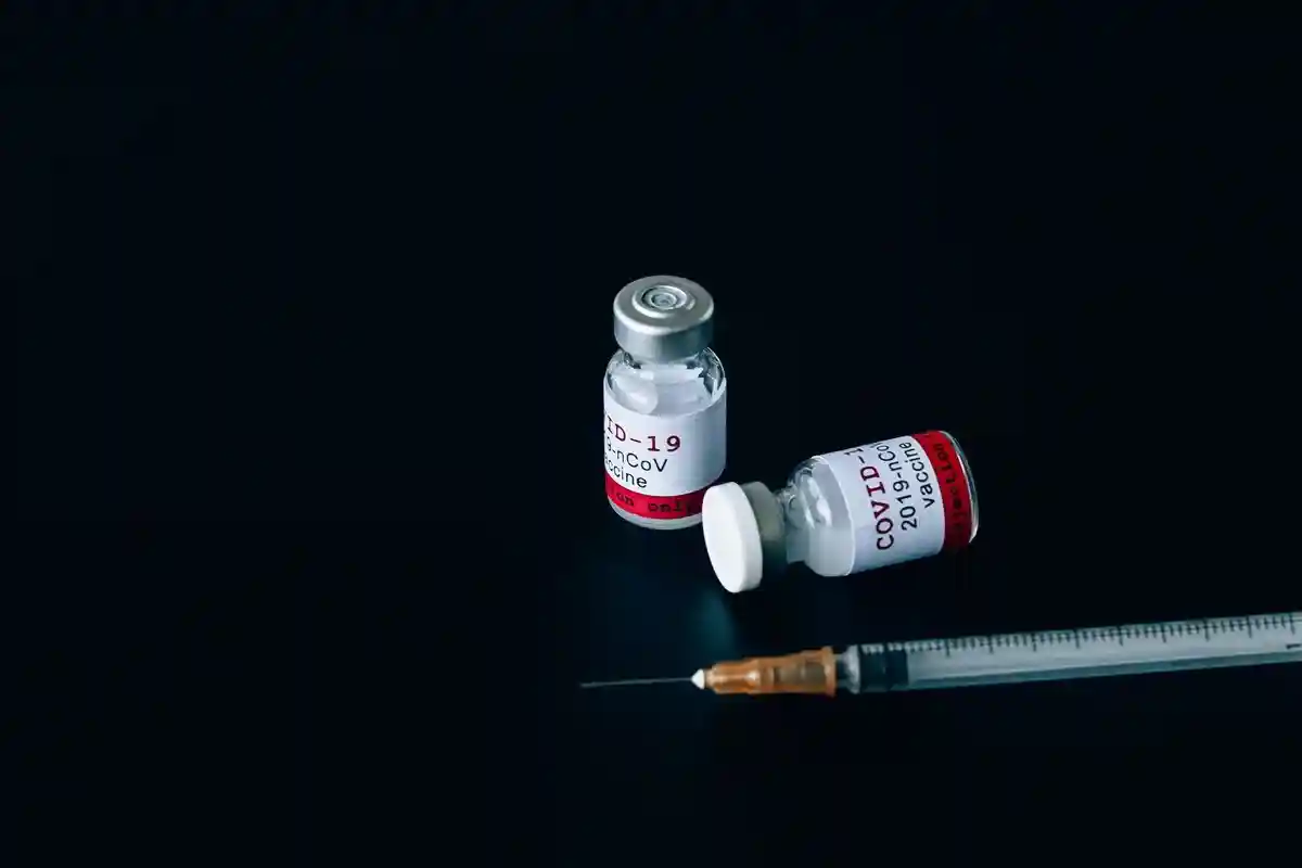 Вакцинация от ковида — это «бесконечно малая защита» Фото: Natalia Vaitkevich / Pexels.com