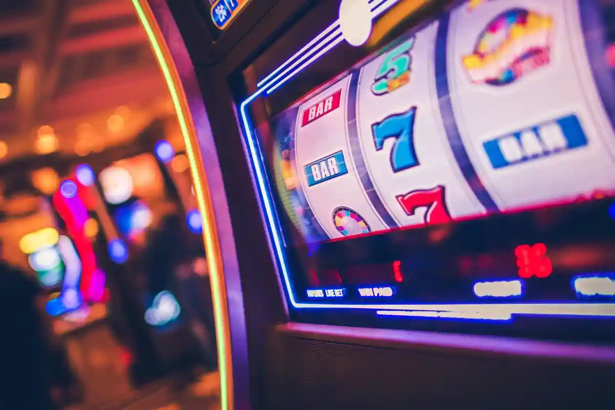 «Восстание гномов»: в Германии очень много зависимых от азартных игр. Фото: Virrage Images / Shutterstock.com
