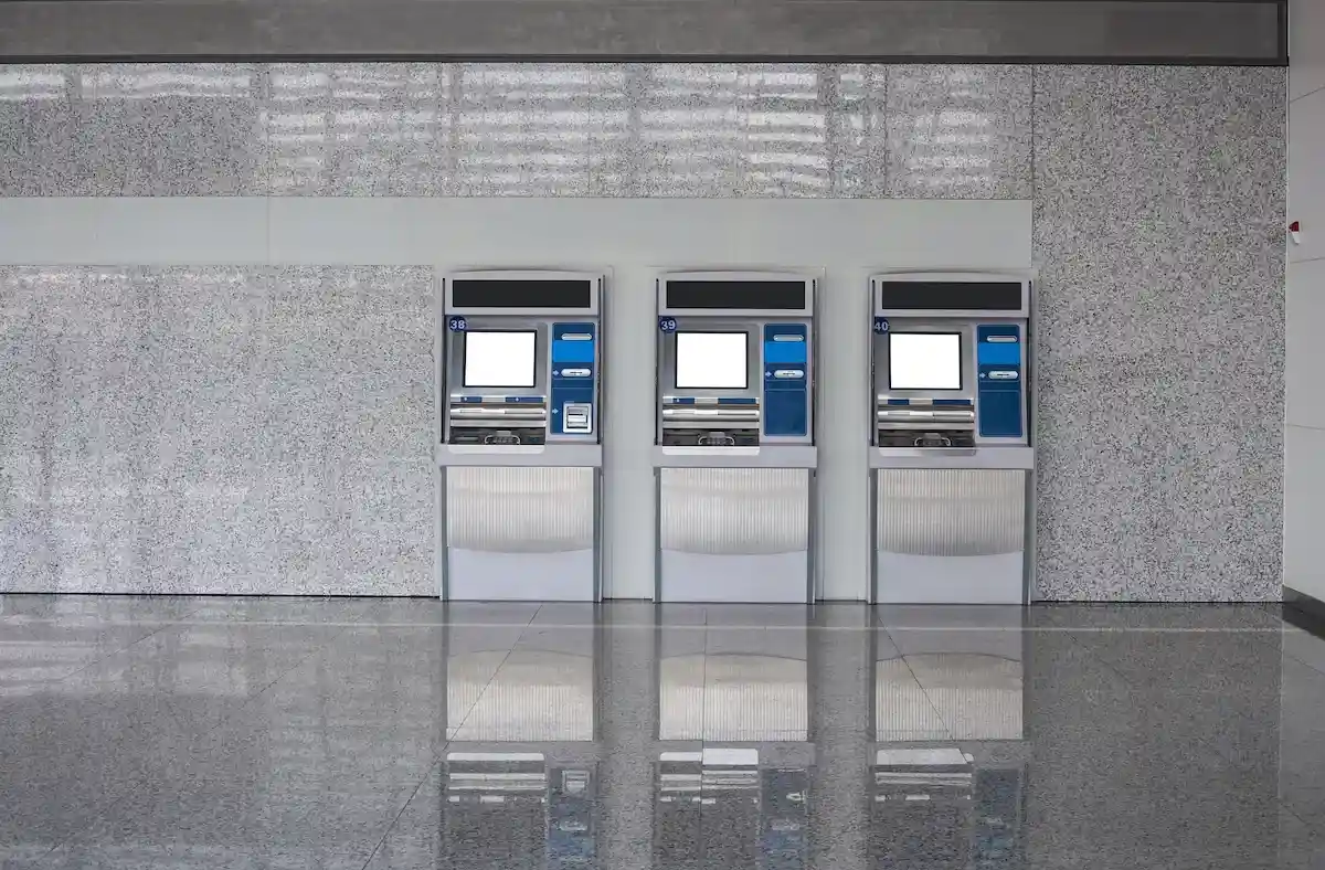 Взрывы банкоматов в Германии