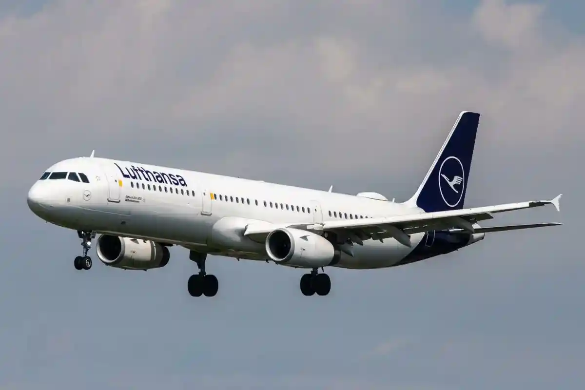 Забастовка в Lufthansa: массовые отмены и задержки уже в эту среду