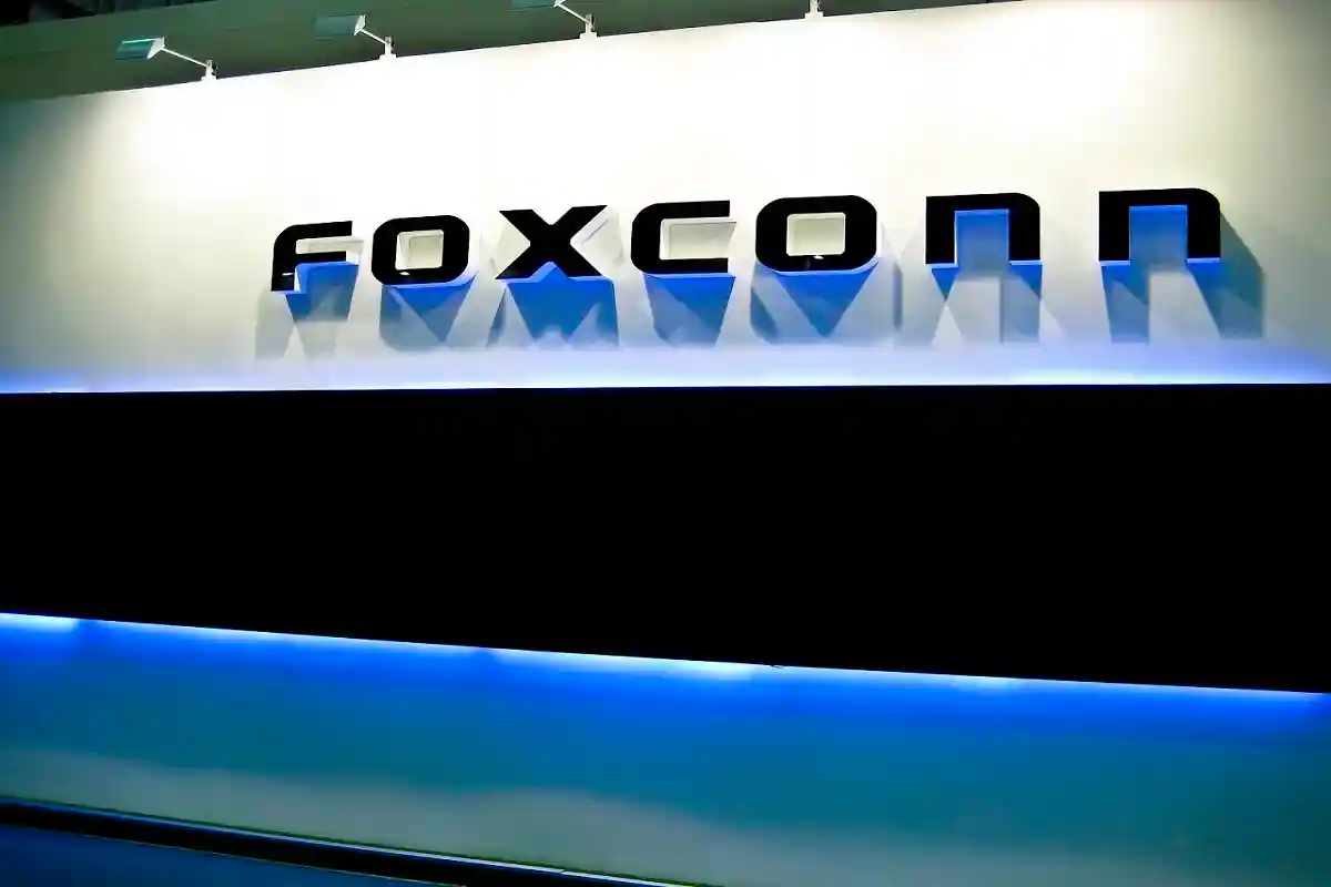 Битва за технологии: Тайбэй запретил Foxconn инвестировать в Китай
