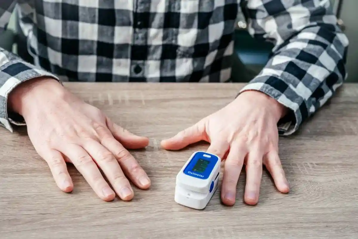 Как повысить уровень кислорода в крови. Фото: Marinesea / Shutterstock.com
