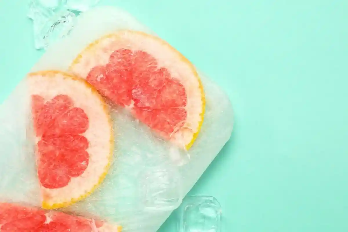 Как сохранить витамины в замороженных овощах и ягодах. Фото: Pixel-Shot / Shutterstock.com