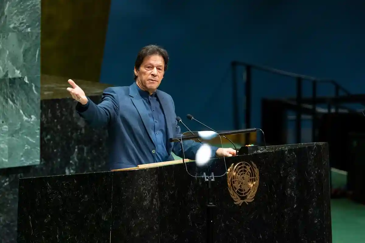 Бывший премьер-министр Пакистана Имран Хан. Фото: Lev Radin / Shutterstock.com