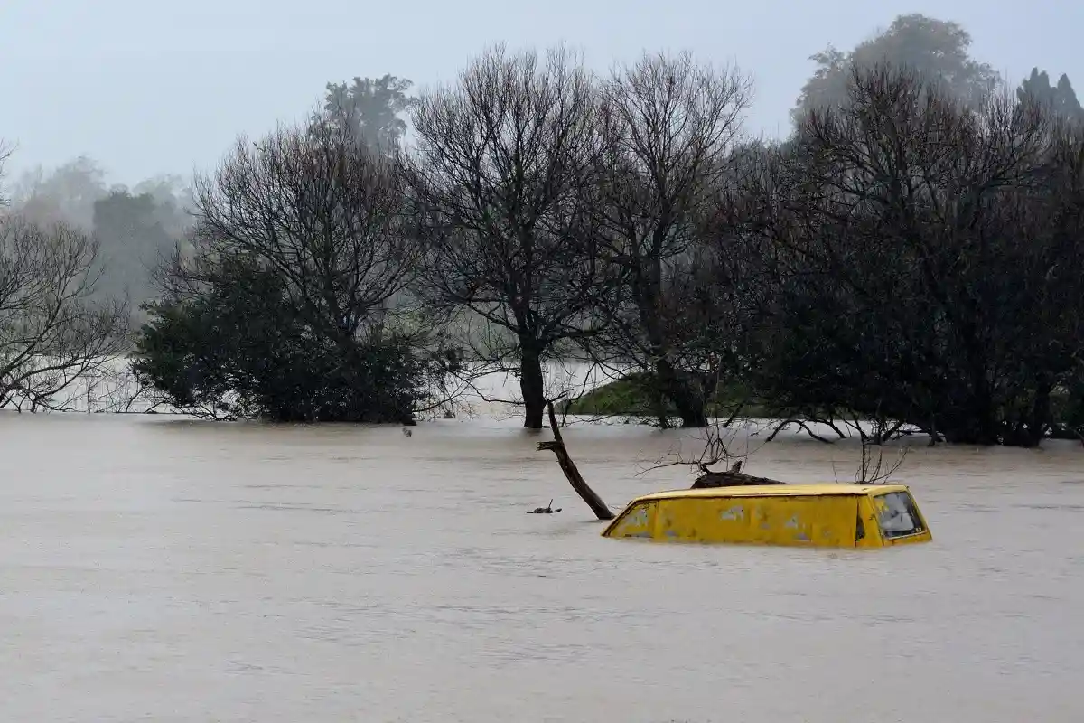 Дожди стали причиной эвакуации сотни людей в Новой Зеландии