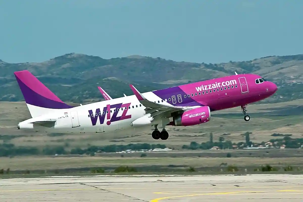 Wizz Air признана худшей авиакомпанией Британии по задержкам рейсов
